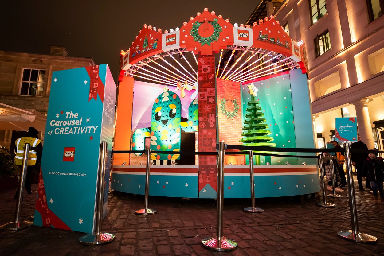 Entrance to the Lego christmas land